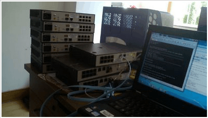  ����terminal-server ��·������ô������·�������ߵ� ��console�ӿ�������
