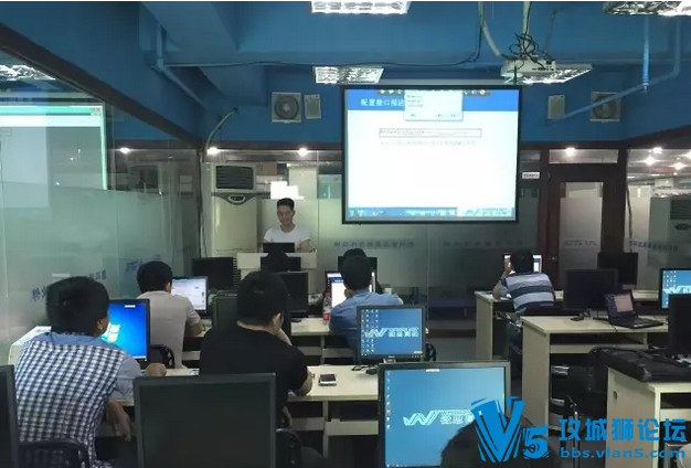 ����΢˼���� ��һ��CCNA��ĩ���Ѿ�������!Ҫ�����ĸϿ챨���ɣ�