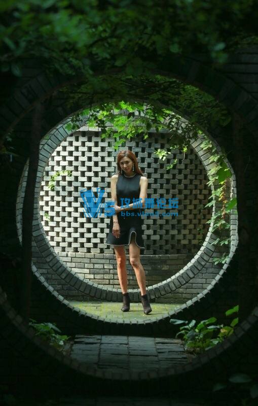 Ů����־����ԣ��ߵµ�ͼ���������Ժ�����һ����
