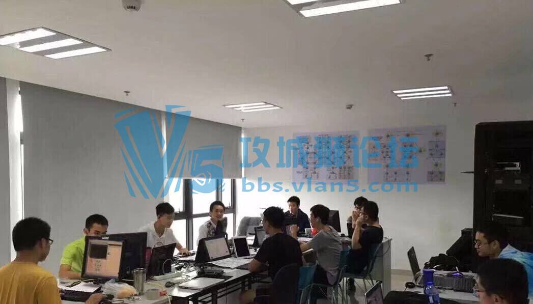当15周年庆遇上年终大促，强强来袭！思博网络出大招了…